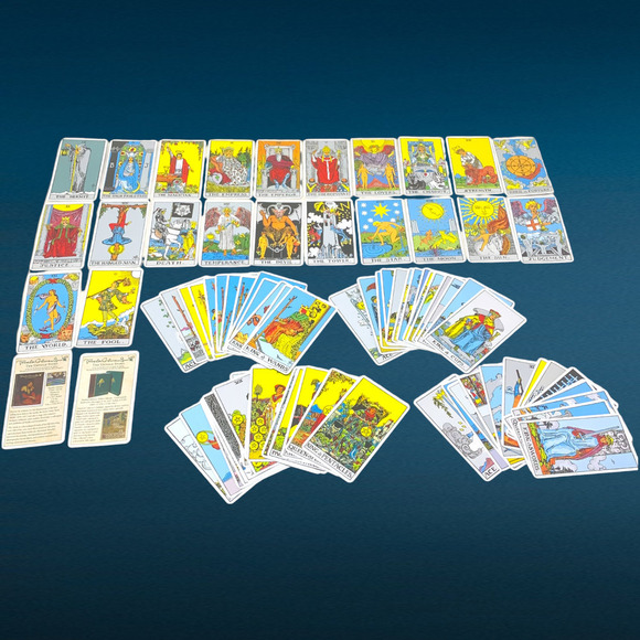 Rider Smith-Waite Tarot Card Deck THE MAGICIAN U.S. Games 78 Cards Made in Italy - Picture 2 of 12